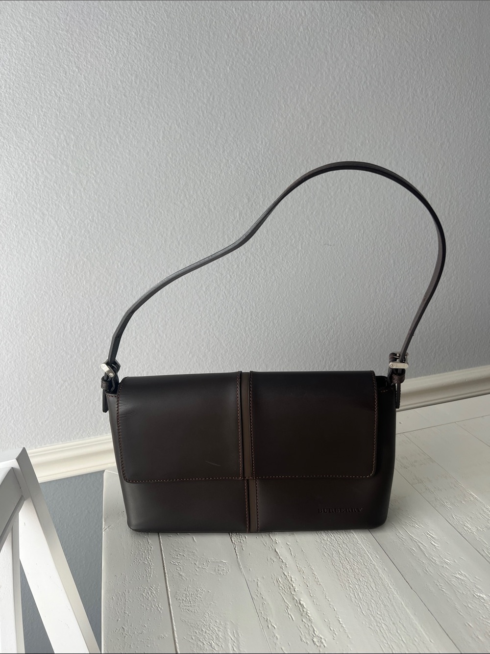Burberry Brown Leather Shoulder Bag with Signature Check Interior - Picture 2 of 5
